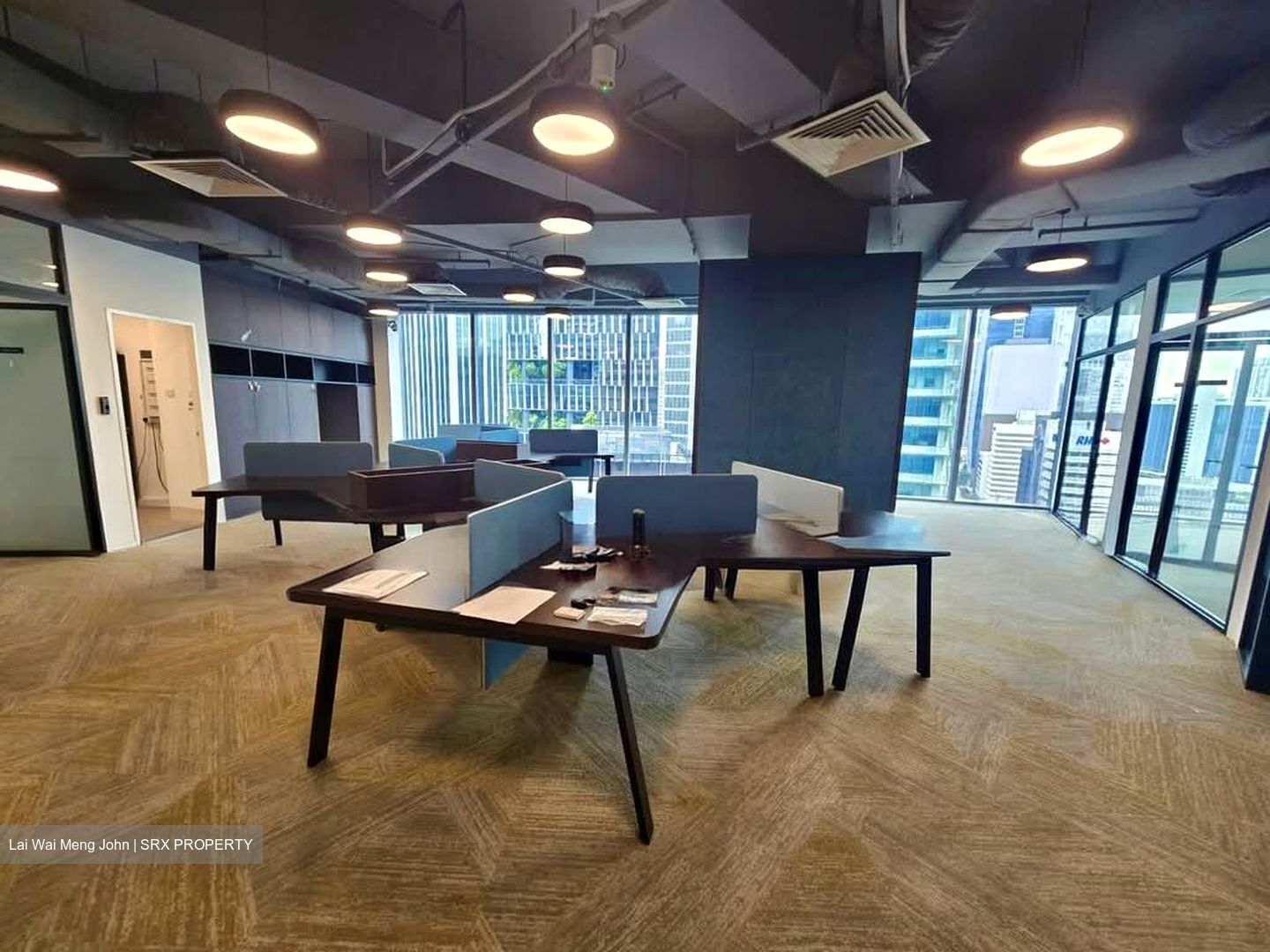 PLUS (D1), Office #575674301
